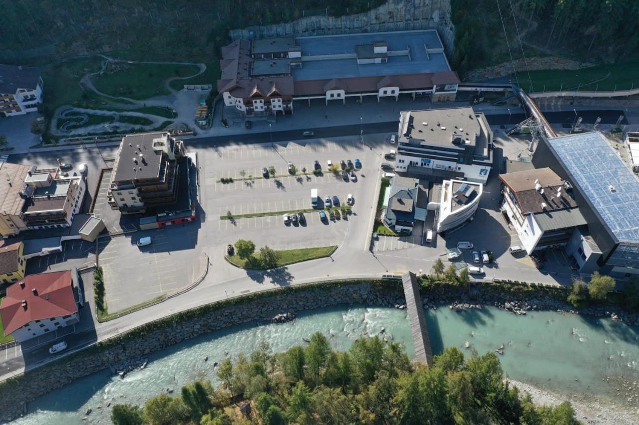 Hotel Baeckelar Wirt Superior Ζόλντεν Εξωτερικό φωτογραφία