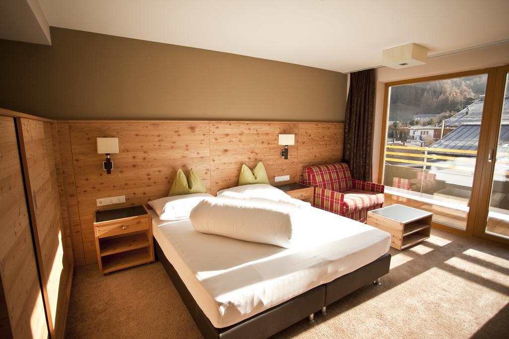 Hotel Baeckelar Wirt Superior Ζόλντεν Εξωτερικό φωτογραφία